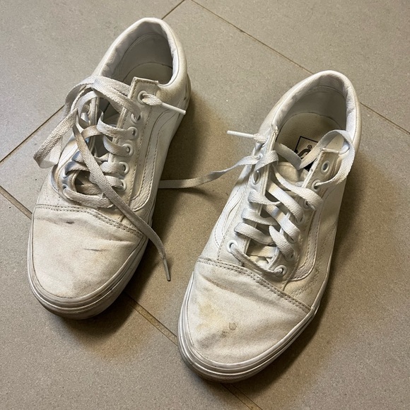 Loved white Vans - Picture 3 of 3